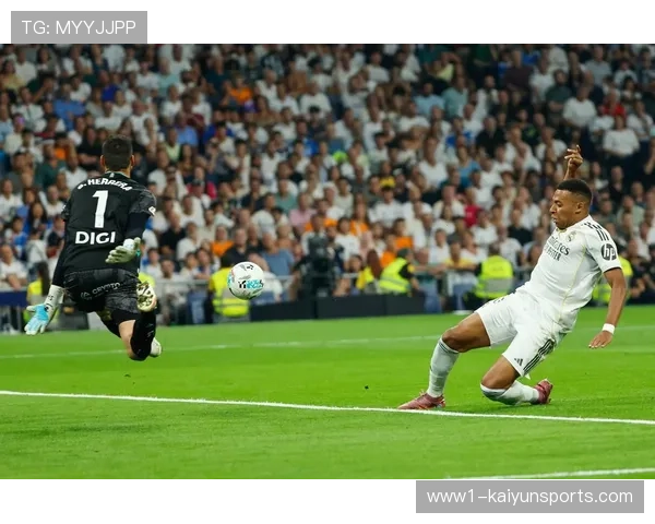 皇马遭奥萨苏纳绝杀终结八连胜 西甲争冠悬念再度升温