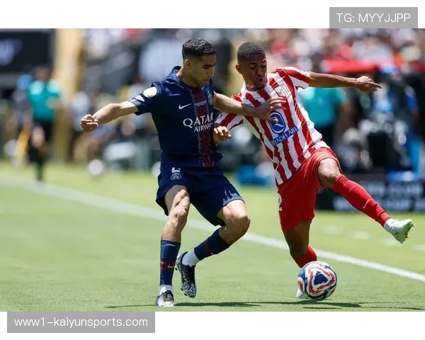 巴黎圣日耳曼中场控制力强大 但由攻转守时回防速度存隐患